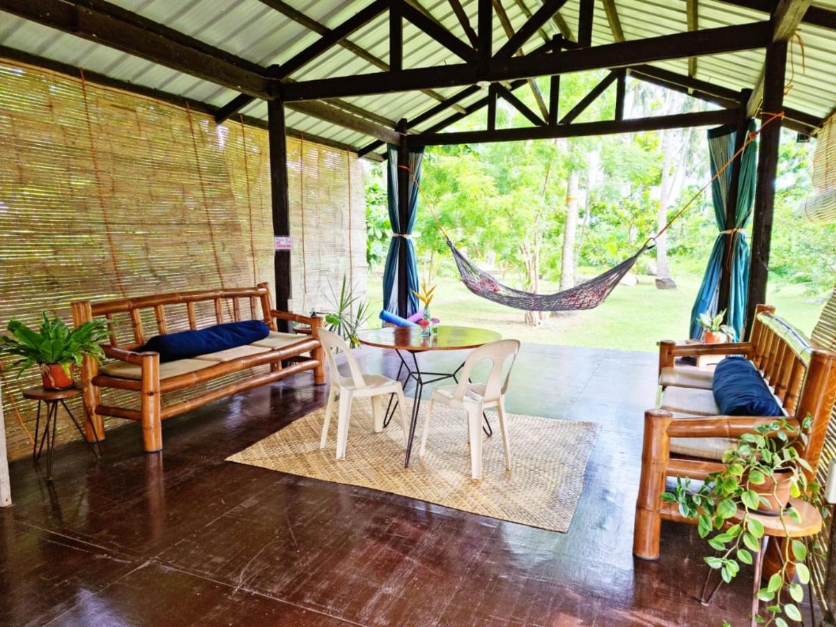 Bahandi Beach Lodge Mambajao Extérieur photo